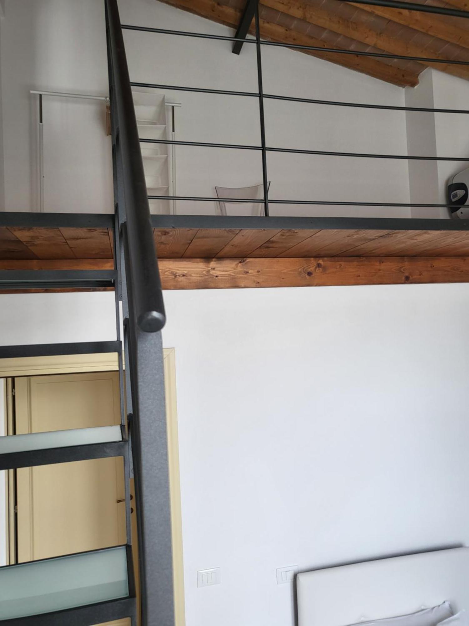 ליבורנו La Villa Apartments - Convenient For Sardinia And Corsica - 4 Beds - Private Parking Included With Camera מראה חיצוני תמונה